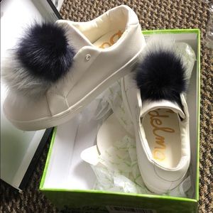 BNIB Leya Sam Edelman Pom Pom slip on. Size 7